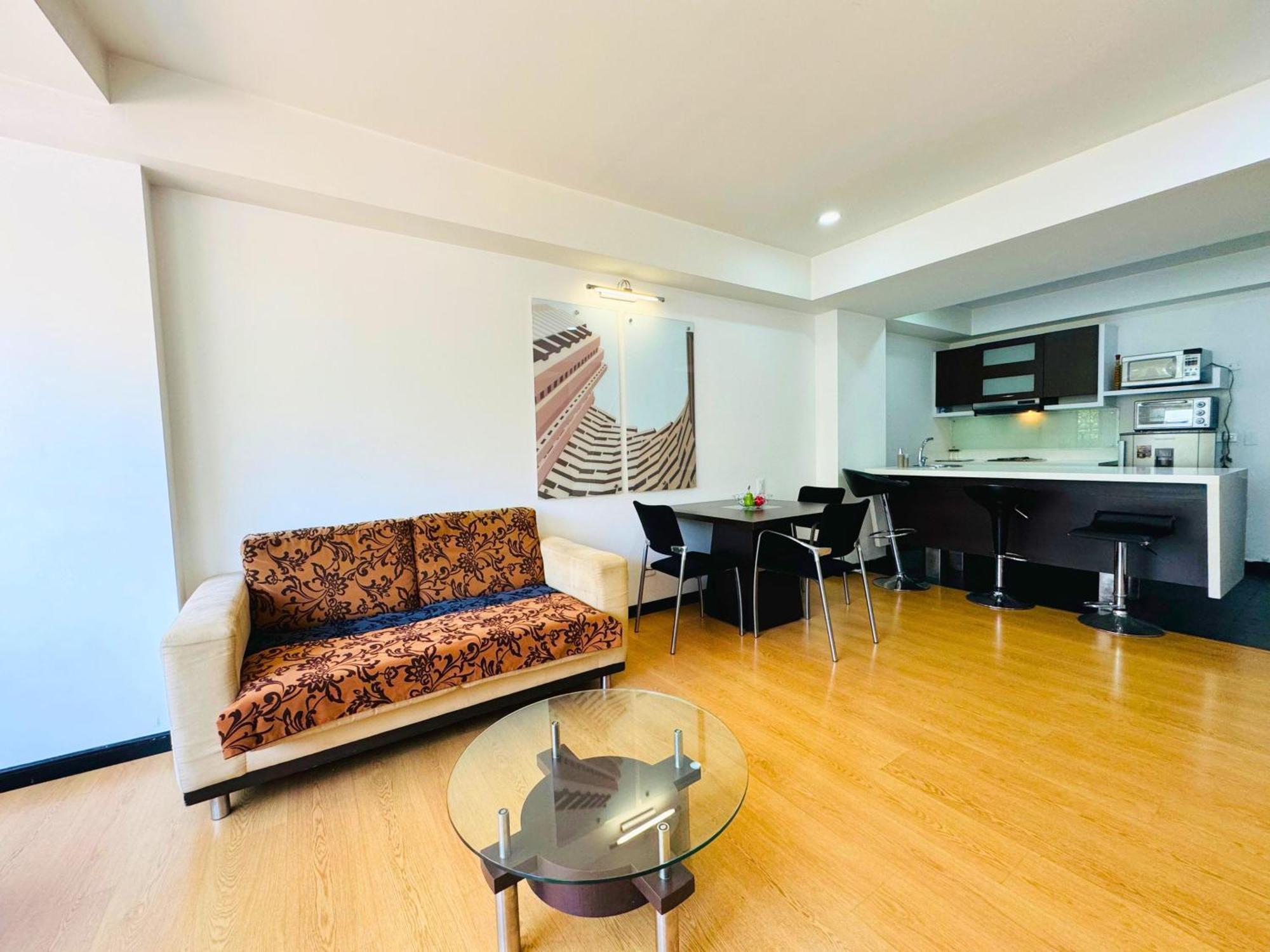 Aparta Suite Continental Bogotá Exteriör bild
